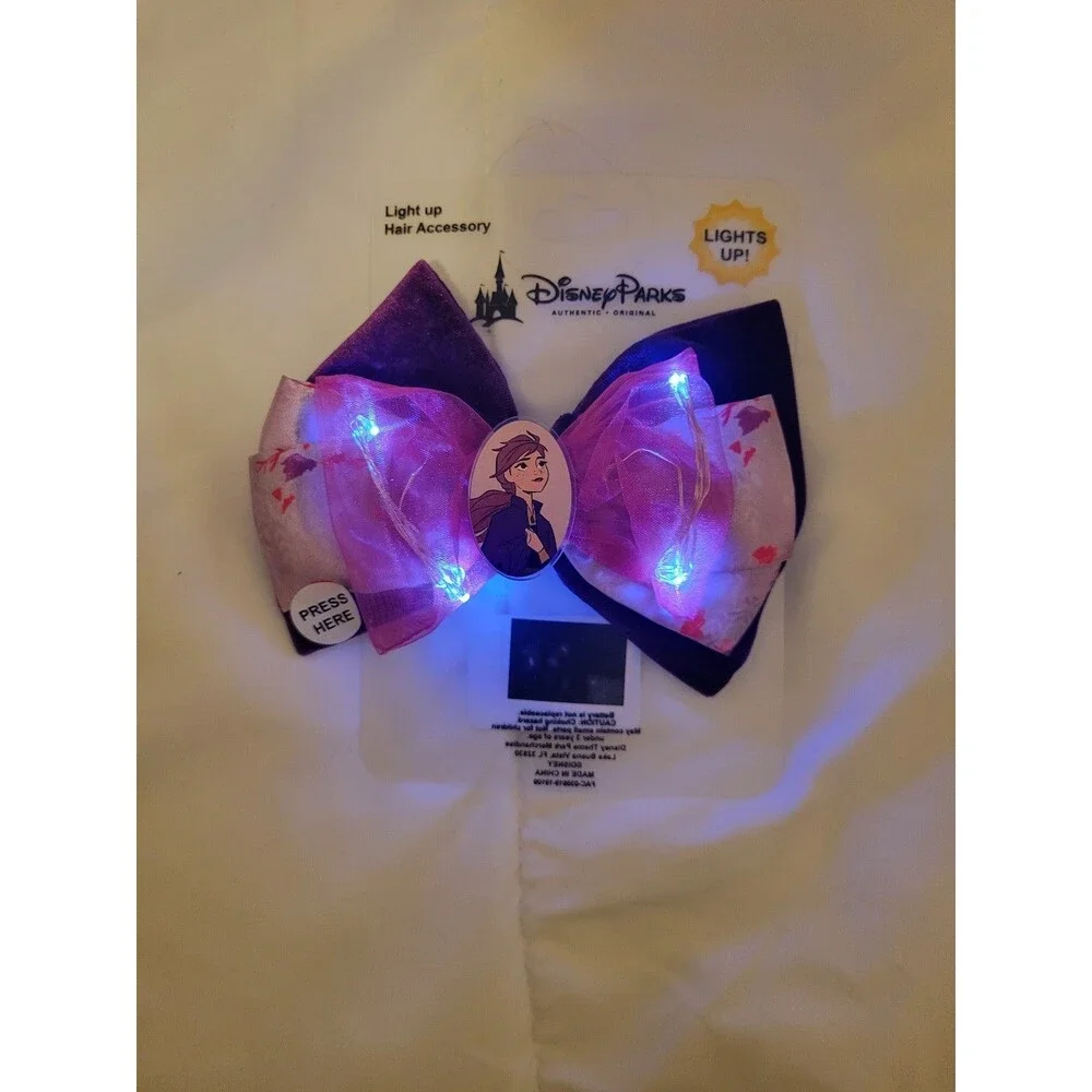 Disney parks bow